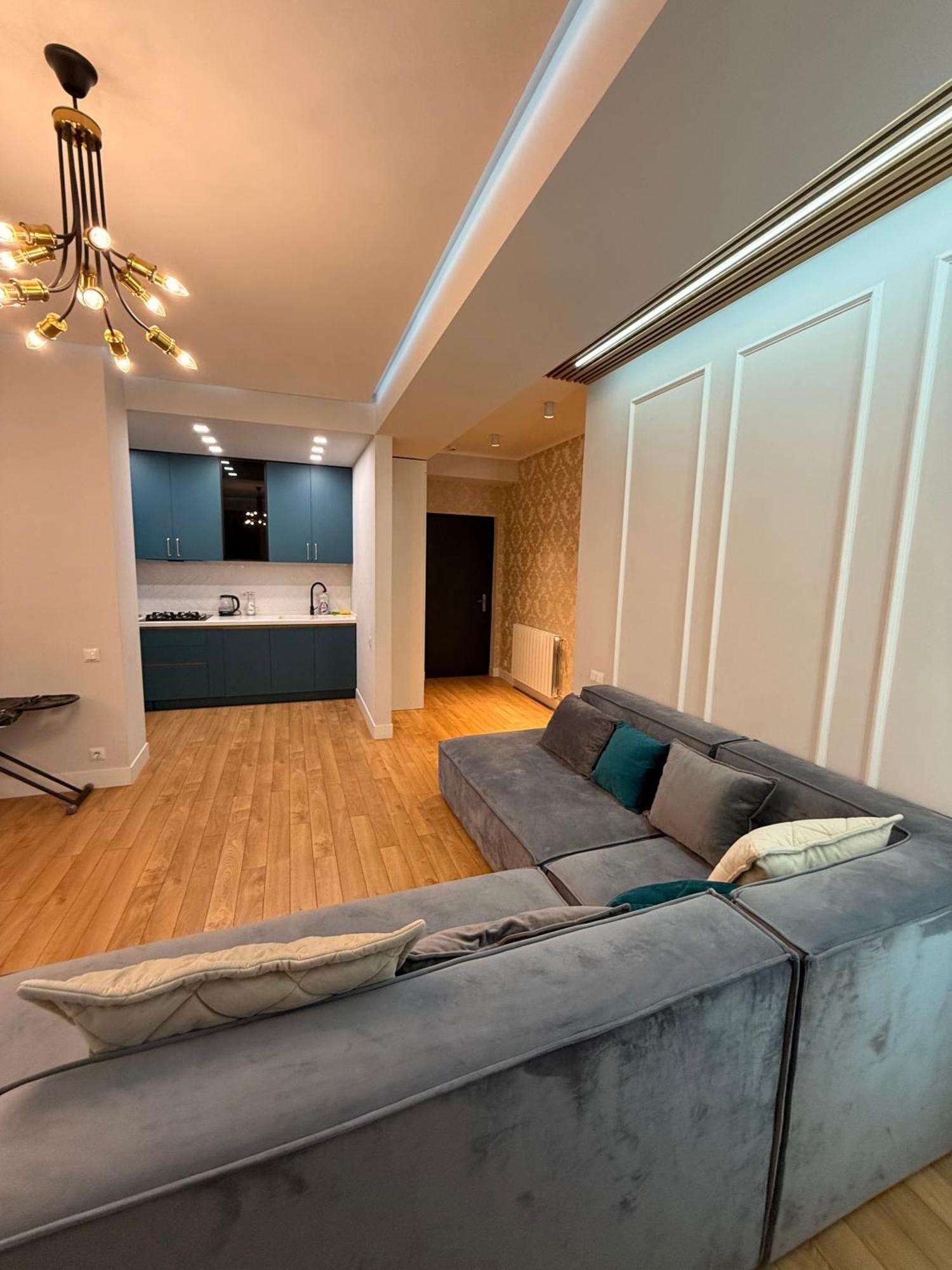 Tbilisi Hilton Apartment ภายนอก รูปภาพ