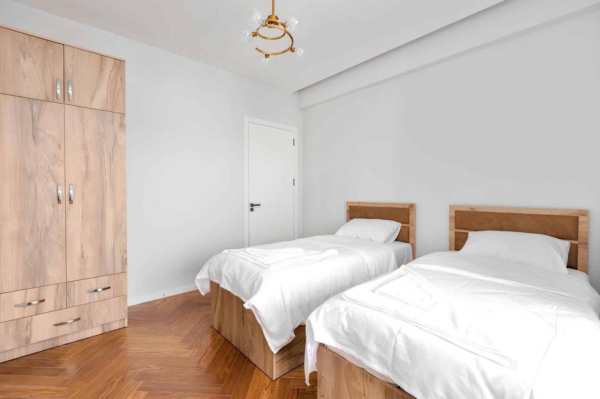 Tbilisi Hilton Apartment ภายนอก รูปภาพ